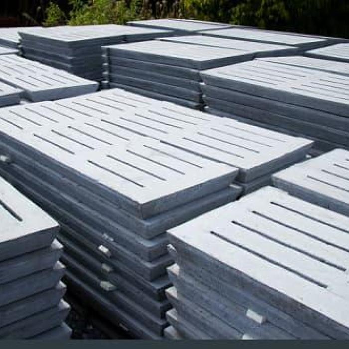 Grelhas de concreto: confira 4 vantagens de colocá-las na sua granja!